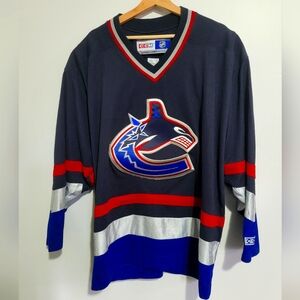 CCM Vancouver Canucks XL Jersey